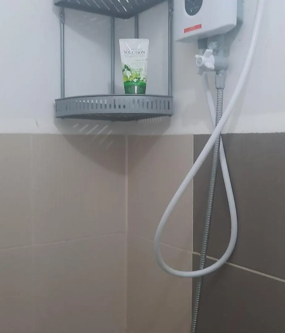 Ml'S Staycation Taguig Hotel